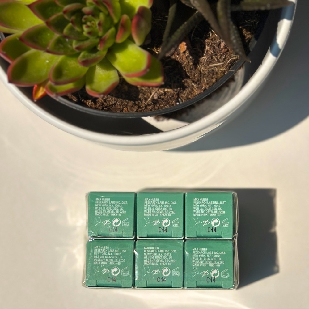 NEW 6xLa Mer THE RENEWAL OIL 5ml (sample size) - Picture 4 of 4